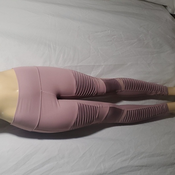Alo Yoga High Waisted Leggings Smoky Quartz Dusty Mauve Blush Pink Size M - Picture 2 of 11